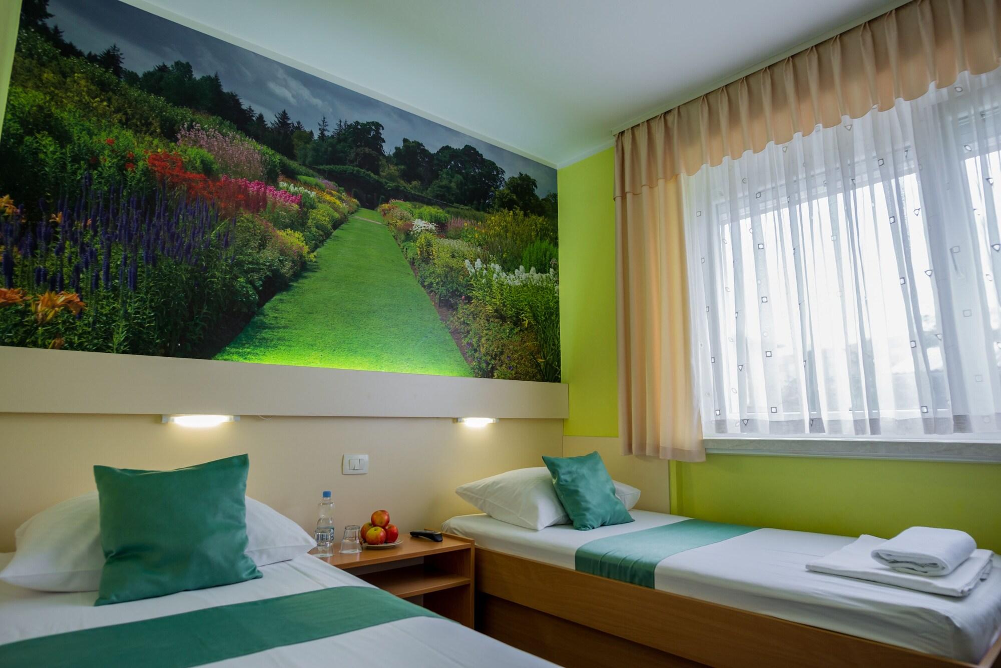 Hotel Tabor Maribor Ngoại thất bức ảnh